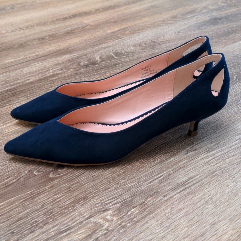 Journee Collection Dark Blue Pointed Toe Goldie Kitten Heels